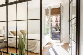 Modern Apartment in Toledo Street by Batuecas